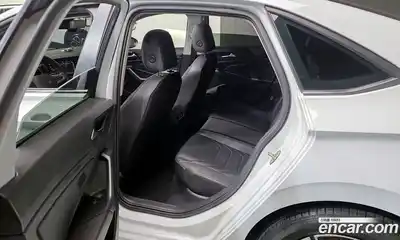 Volkswagen Jetta 2022 1.5 гидро в Москве № 1197837, миниатюра 11