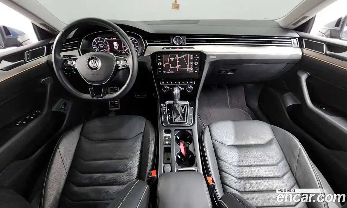 Volkswagen Arteon 2019 2.0 гидро в Москве № 1197845, фото 7