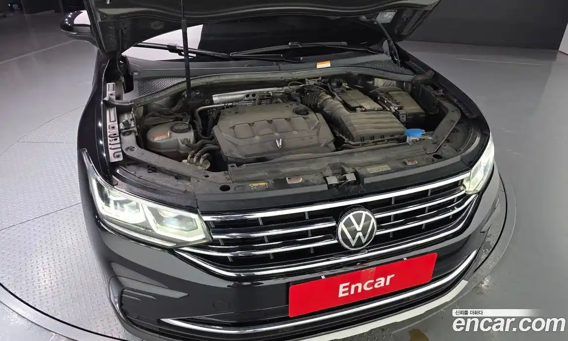 Volkswagen Tiguan 2021 2.0 гидро в Москве № 1197970, фото 6