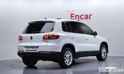 Volkswagen Tiguan 2014 2.0 гидро в Москве № 1197977, миниатюра 2