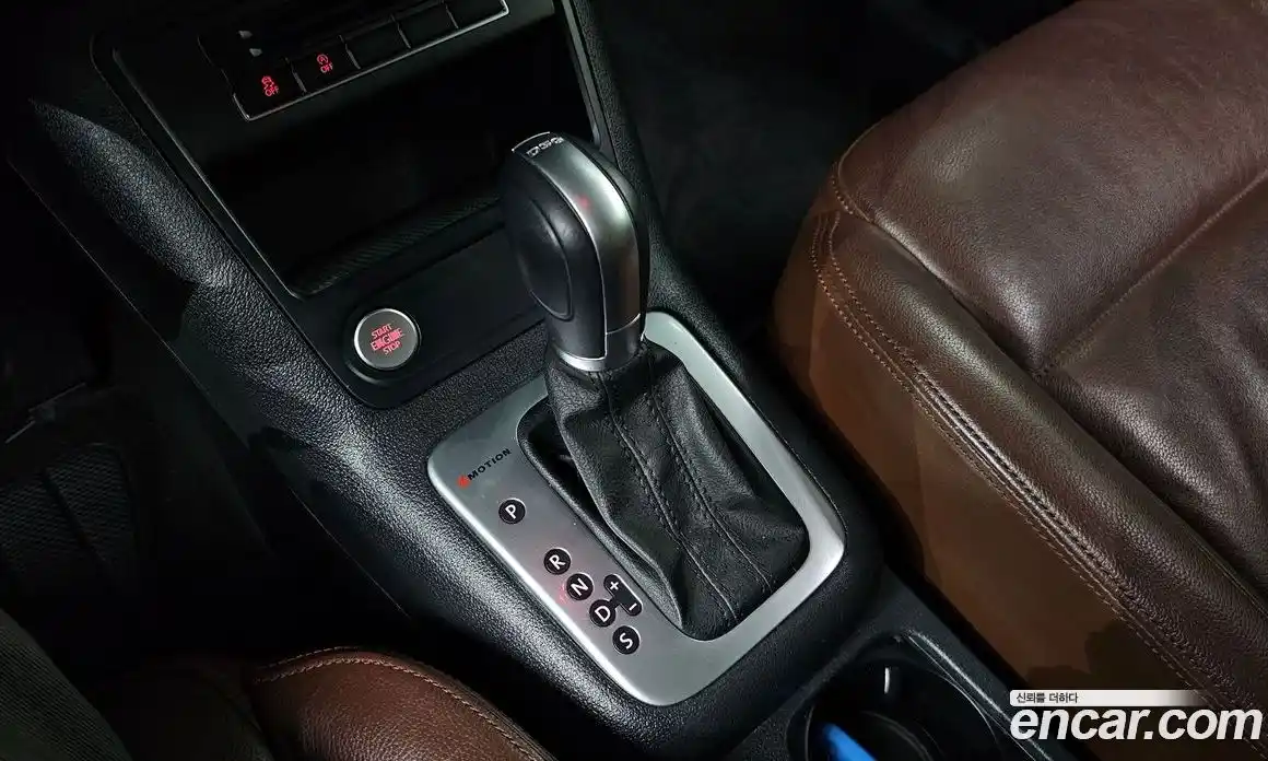 Volkswagen Tiguan 2014 2.0 гидро в Москве № 1197977, фото 9