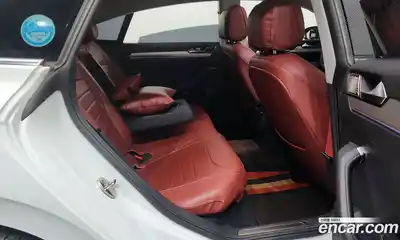 Volkswagen Arteon 2019 2.0 гидро в Москве № 1198127, миниатюра 12