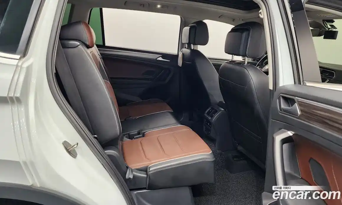 Volkswagen Tiguan 2022 2.0 гидро в Москве № 1198148, фото 12