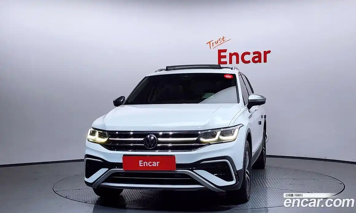 Volkswagen Tiguan 2022 2.0 гидро в Москве № 1198148, фото 3