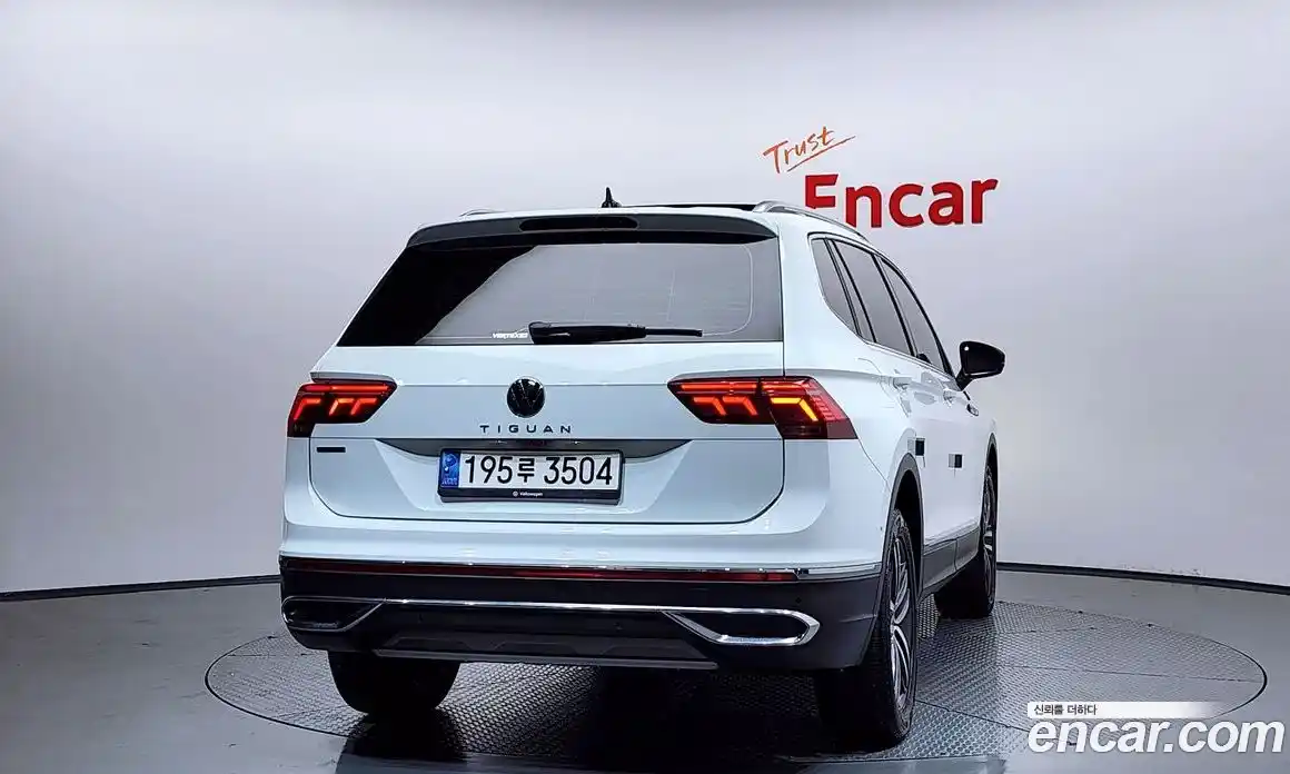 Volkswagen Tiguan 2022 2.0 гидро в Москве № 1198148, фото 4
