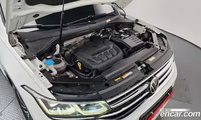 Volkswagen Tiguan 2022 2.0 гидро в Москве № 1198148, миниатюра 6