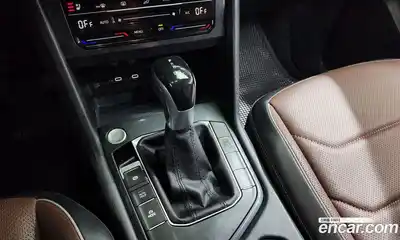 Volkswagen Tiguan 2022 2.0 гидро в Москве № 1198148, миниатюра 9