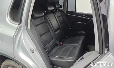 Volkswagen Tiguan 2013 2.0 гидро в Москве № 1198266, миниатюра 12