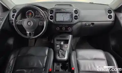 Volkswagen Tiguan 2013 2.0 гидро в Москве № 1198266, миниатюра 7