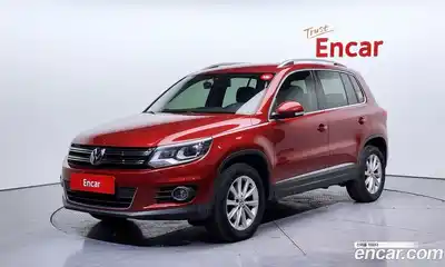 Volkswagen Tiguan, 2015