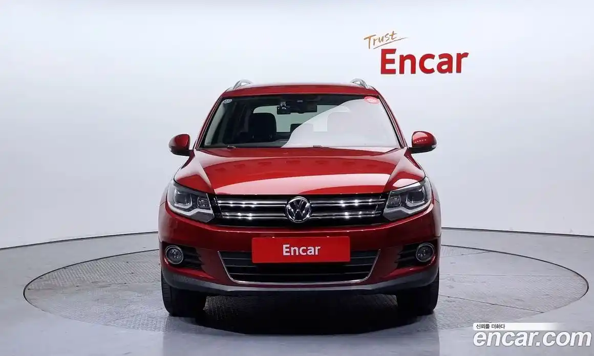 Volkswagen Tiguan 2015 2.0 гидро в Москве № 1198327, фото 3