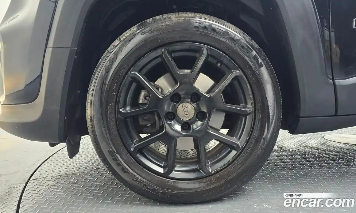 Jeep Renegade 2019 2.4 гидро в Москве № 1198541, фото 4