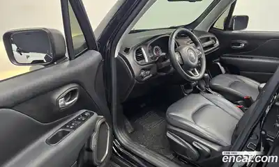 Jeep Renegade 2019 2.4 гидро в Москве № 1198541, миниатюра 10