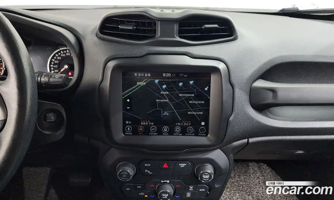 Jeep Renegade 2019 2.4 гидро в Москве № 1198557, фото 15