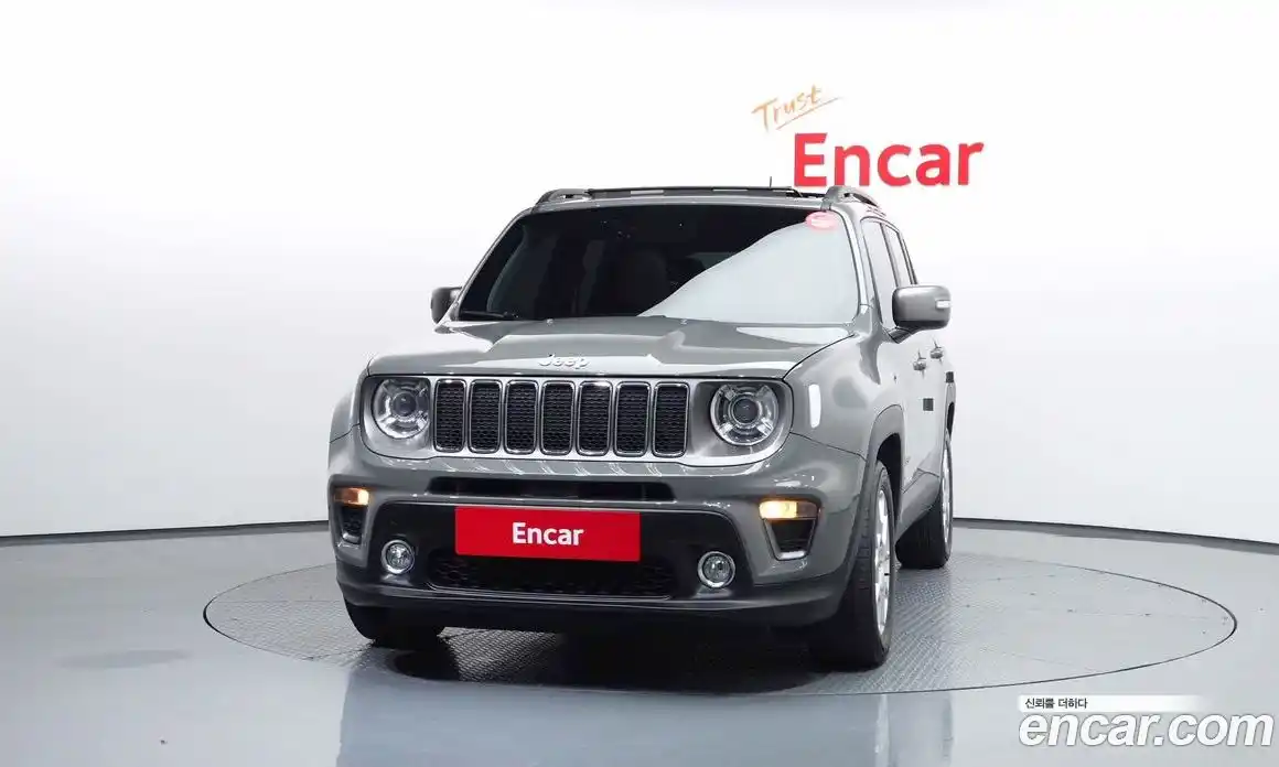 Jeep Renegade 2019 2.4 гидро в Москве № 1198557, фото 3