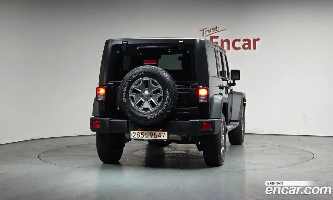 Jeep Wrangler 2016 3.6 гидро в Москве № 1198576, фото 3