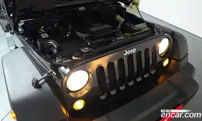 Jeep Wrangler 2016 3.6 гидро в Москве № 1198576, миниатюра 5