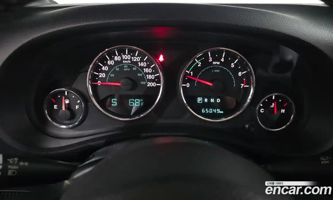 Jeep Wrangler 2016 3.6 гидро в Москве № 1198576, фото 7