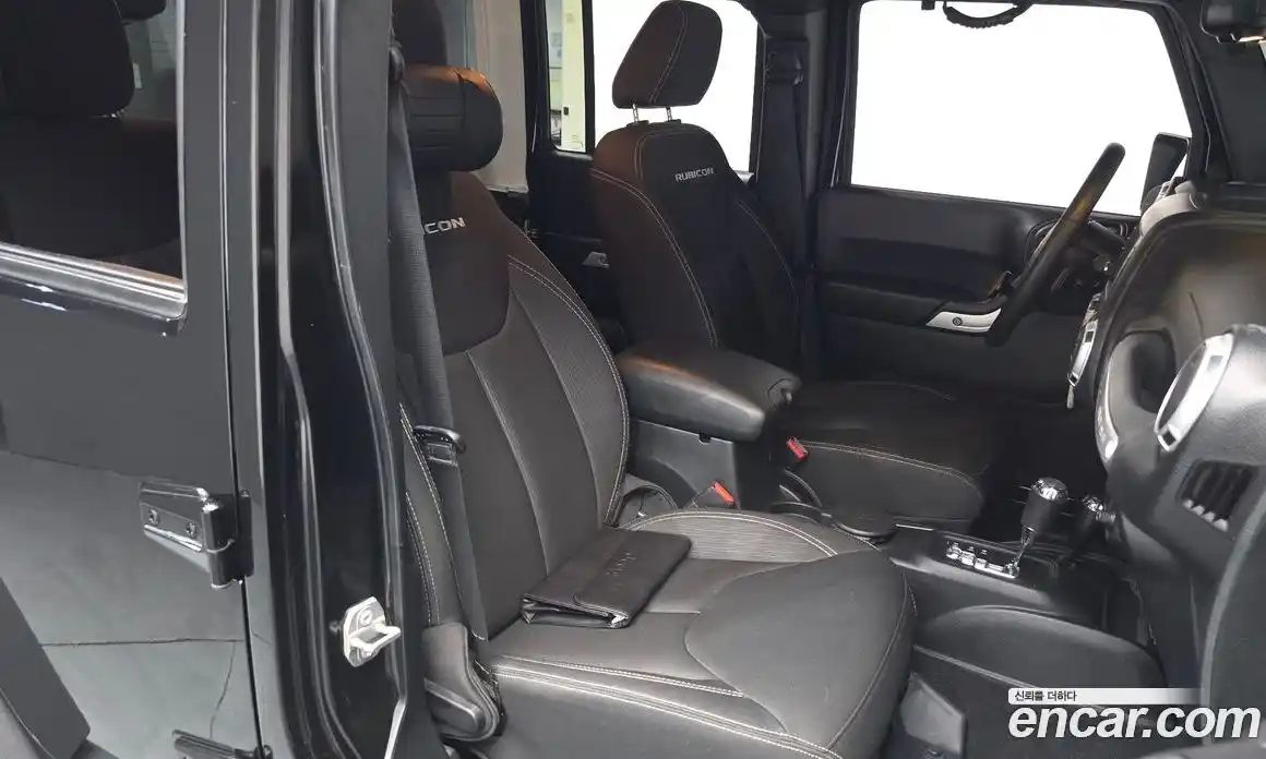 Jeep Wrangler 2016 3.6 гидро в Москве № 1198576, фото 9