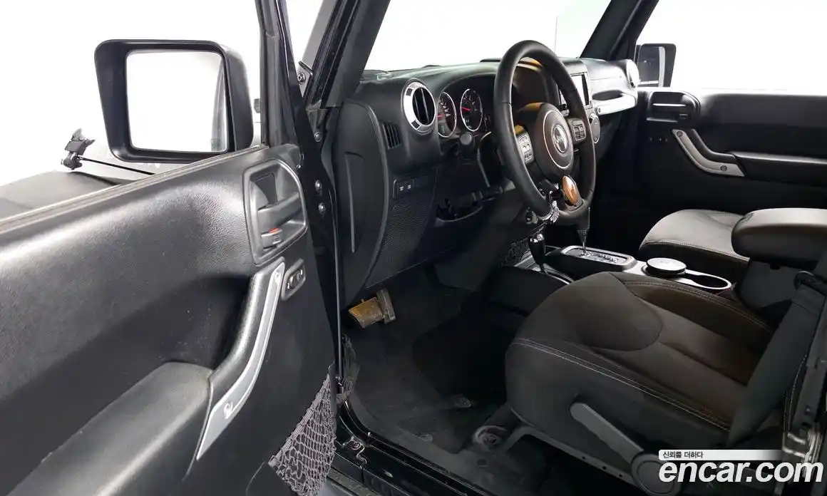 Jeep Wrangler 2016 3.6 гидро в Москве № 1198576, фото 10
