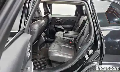 Jeep Cherokee 2018 2.4 гидро в Москве № 1198630, миниатюра 11