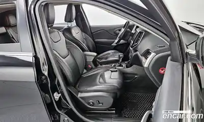 Jeep Cherokee 2018 2.4 гидро в Москве № 1198630, миниатюра 12