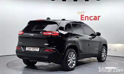 Jeep Cherokee 2018 2.4 гидро в Москве № 1198630, миниатюра 2