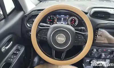 Jeep Renegade 2018 2.0 гидро в Москве № 1198636, миниатюра 12