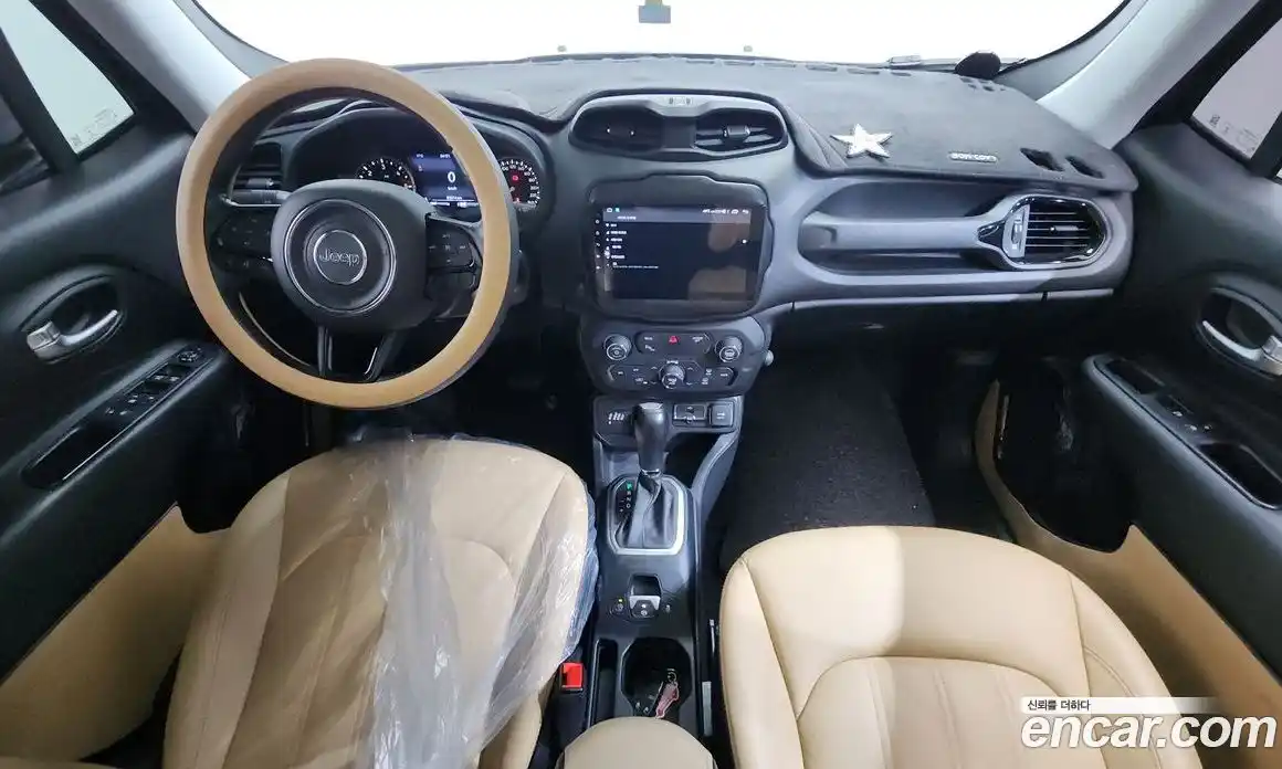 Jeep Renegade 2018 2.0 гидро в Москве № 1198636, фото 6