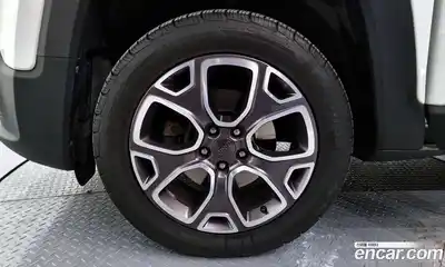 Jeep Renegade 2017 2.0 гидро в Москве № 1198673, миниатюра 5