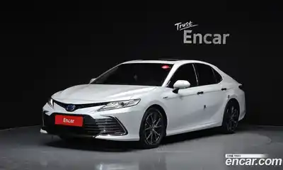 Toyota Camry, 2023