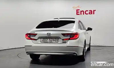 Honda Accord 2018 2.0 гидро в Москве № 1199062, миниатюра 4