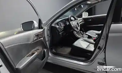 Honda Accord 2013 2.4 гидро в Москве № 1199102, миниатюра 10