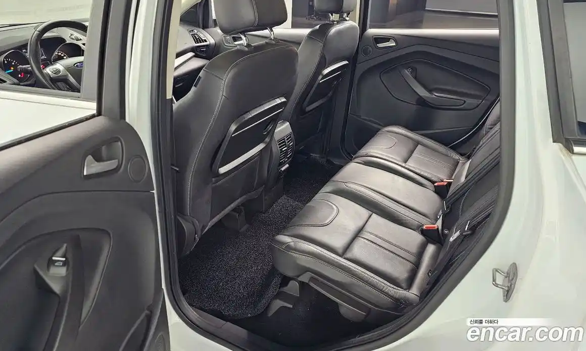 Ford Kuga 2016 2.0 гидро в Москве № 1199333, фото 13