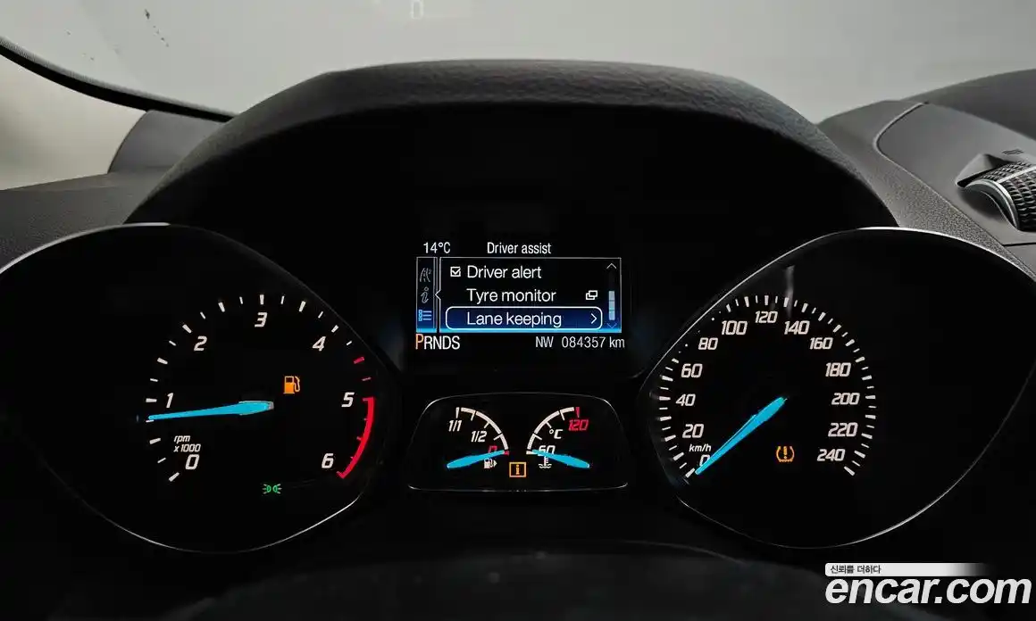 Ford Kuga 2016 2.0 гидро в Москве № 1199333, фото 8