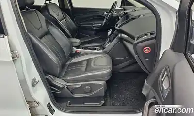 Ford Kuga 2016 2.0 гидро в Москве № 1199333, миниатюра 10