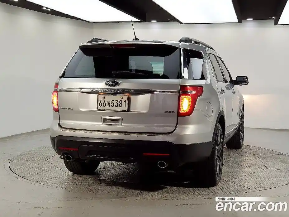 Ford Explorer 2012 3.5 гидро в Москве № 1199425, фото 3