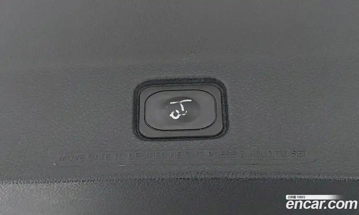 Ford Explorer 2018 2.3 гидро в Москве № 1199512, фото 20