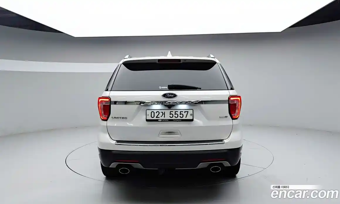 Ford Explorer 2018 2.3 гидро в Москве № 1199512, фото 5