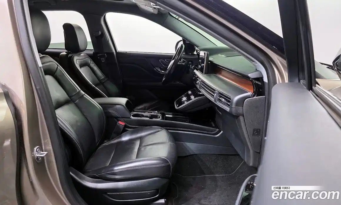 Lincoln Corsair 2020 2.0 гидро в Москве № 1199583, фото 11