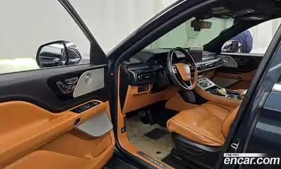 Lincoln Aviator 2021 3.0 гидро в Москве № 1199620, миниатюра 10