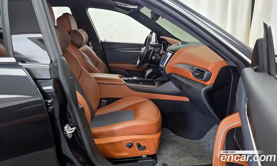 Maserati Levante 2020 3.0 гидро в Москве № 1199725, фото 11