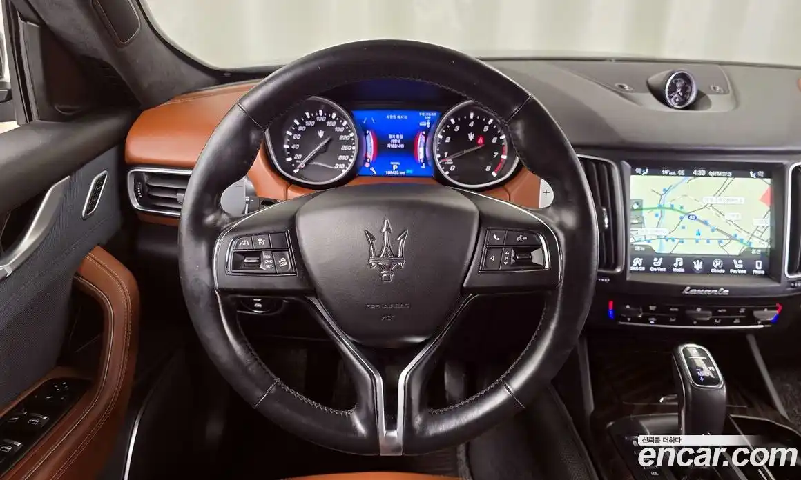 Maserati Levante 2020 3.0 гидро в Москве № 1199725, фото 13