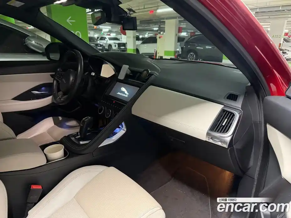 Jaguar E-Pace 2018 2.0 гидро в Москве № 1199864, фото 6
