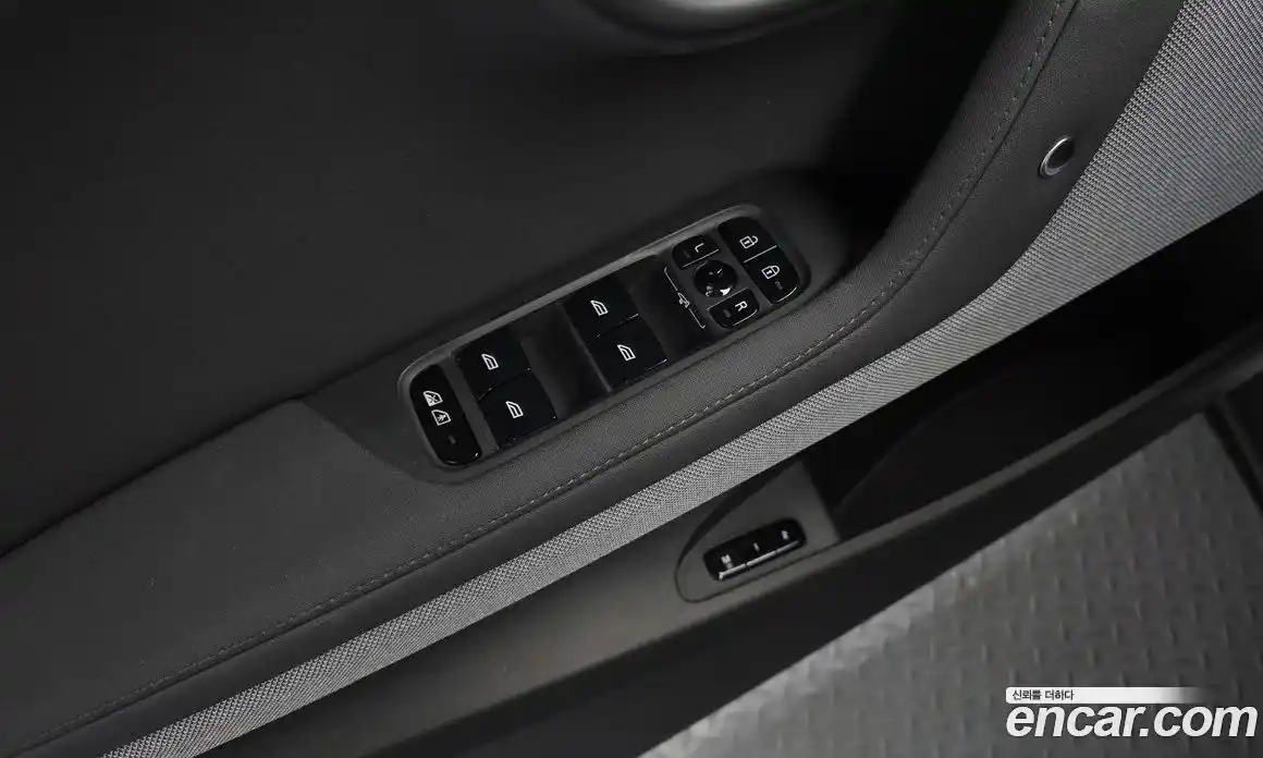 Polestar Polestar 2 2023 0.2 гидро в Москве № 1199884, фото 18