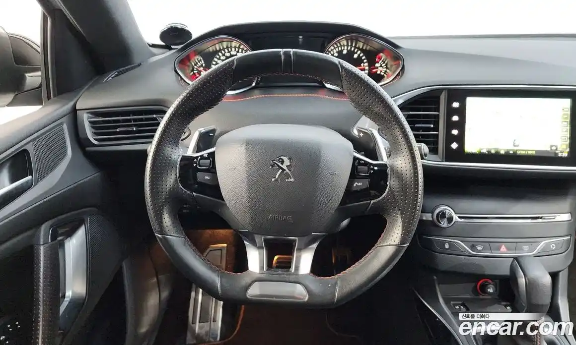 Peugeot 308 2017 1.6 гидро в Москве № 1200065, фото 13