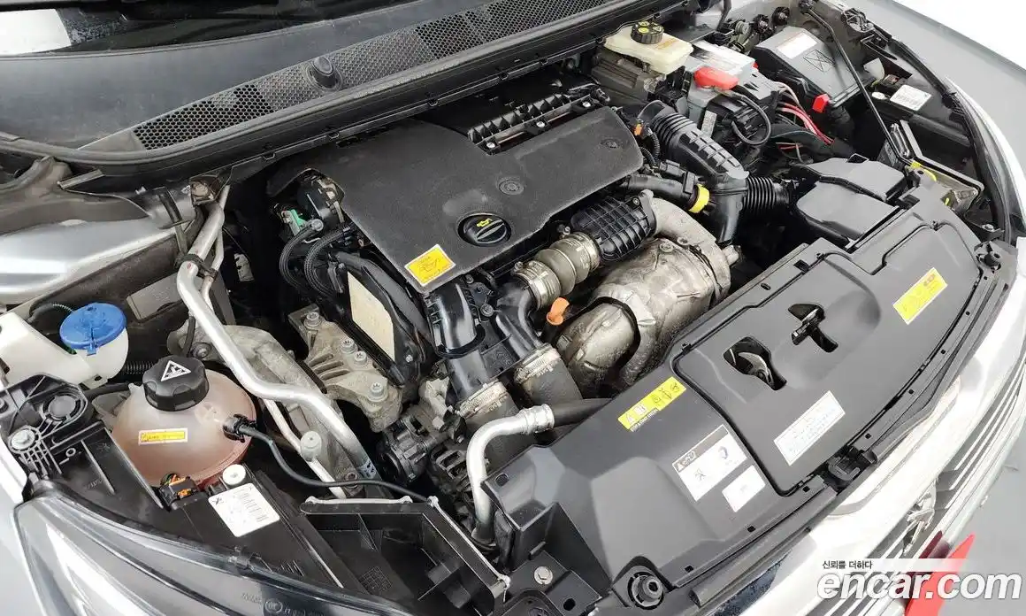 Peugeot 308 2017 1.6 гидро в Москве № 1200065, фото 6