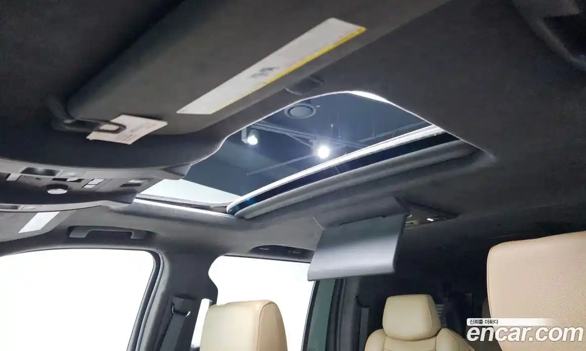 Cadillac Escalade 2019 6.2 гидро в Москве № 1200317, фото 19