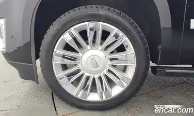 Cadillac Escalade 2019 6.2 гидро в Москве № 1200317, миниатюра 5