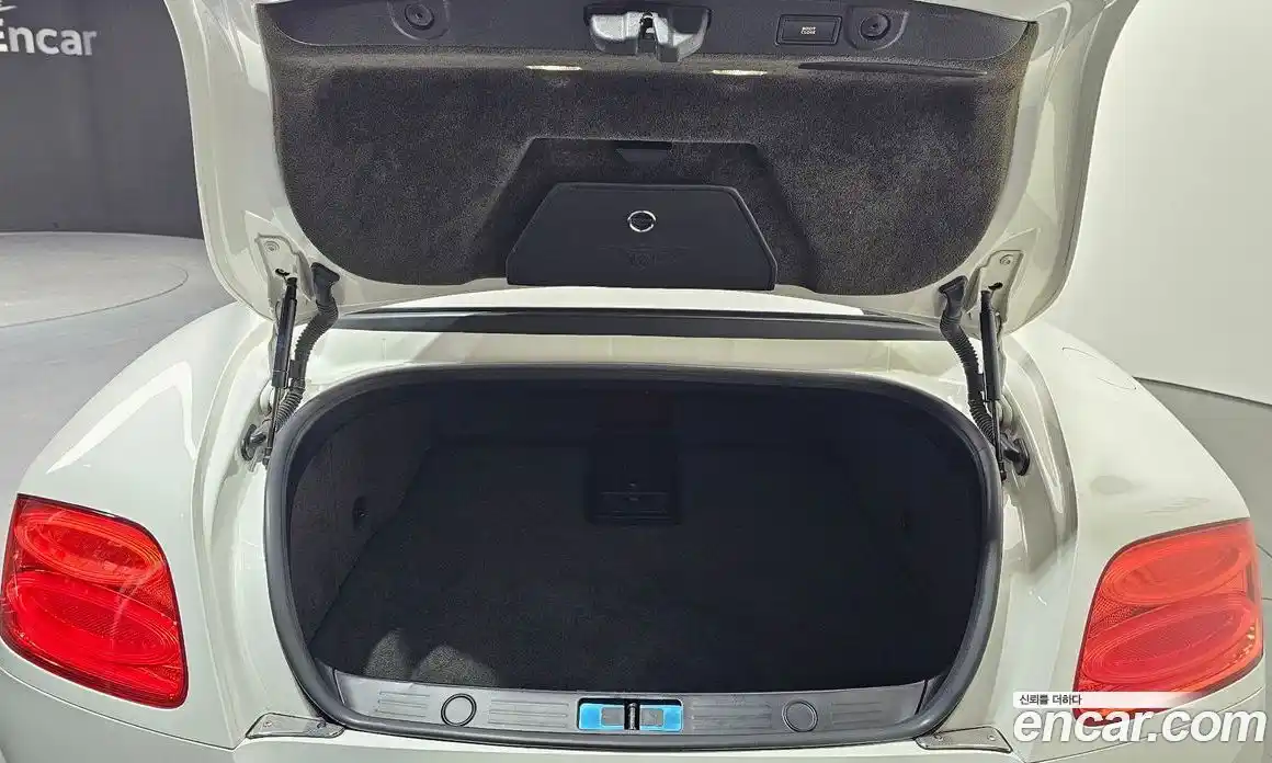 Bentley Continental 2011 6.0 гидро в Москве № 1200398, фото 20